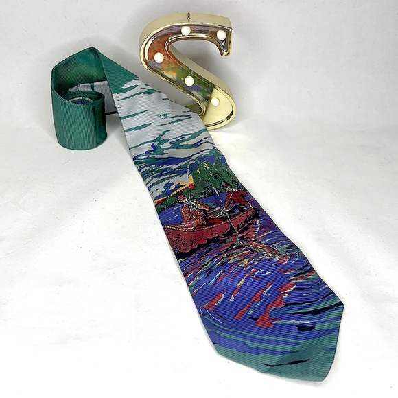 GAP Canoe Fishing Tie, 100% Silk - Picture 1 of 4